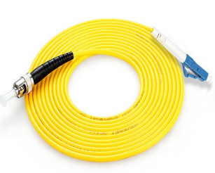 SM/OM1-OM5 Тип волокон LC-ST UPC/ APC Simplex/Duplex Fiber Optic Patch Cord для сетей ≤0,3dB Потеря вставки
