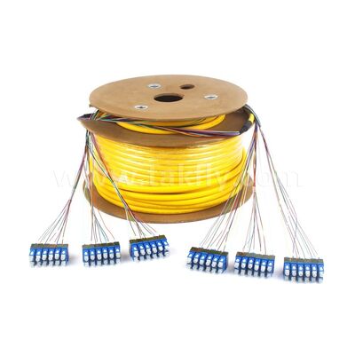 Волоконно-оптические патч-кодулы 36Cores SC-SC предварительно завершенный Breakout Patchcord для телекоммуникационного центра обработки данных