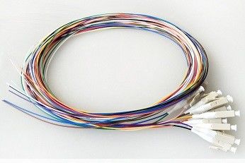 Цвет волокон OS2 SM LC/APC 12 закодировал сеть отрезка провода оптического волокна G657A1 0.9mm