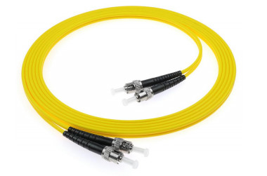 2.0 мм Диаметр кабеля ST-ST Simplex/Duplex Fiber Optic Patch Cord с высокой потерёй возвращения UPCMM≥35dB