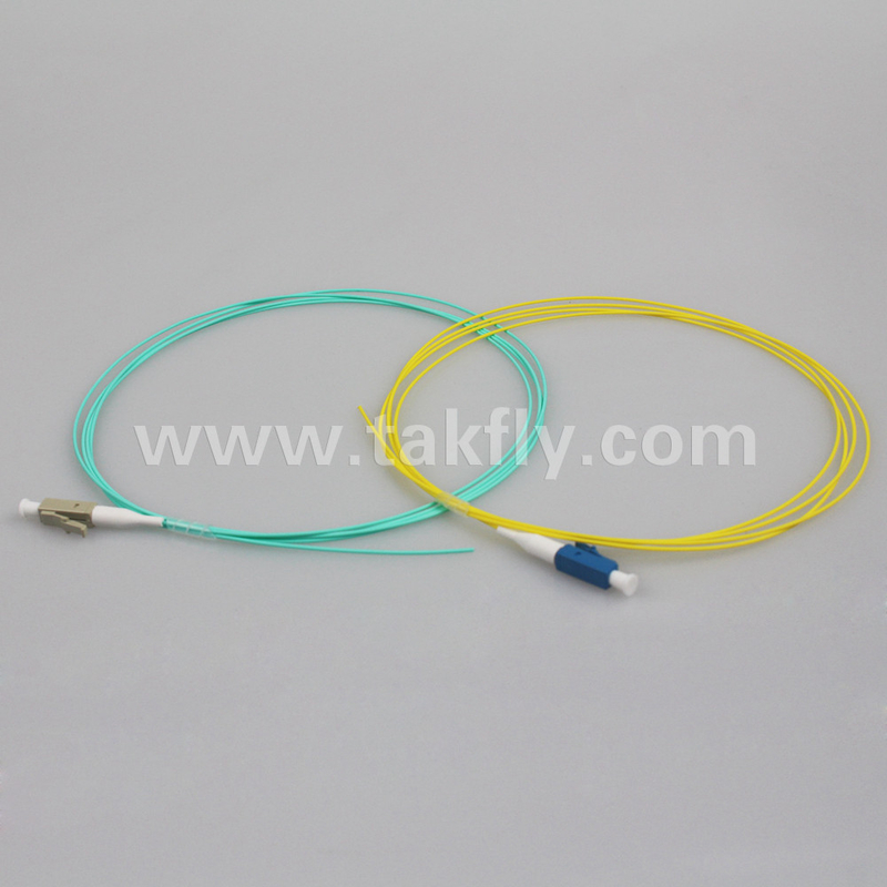 LC UPC 0.9mm OM3 Fiber Optic Pigtail 1.5M для плавной передачи данных в сетях