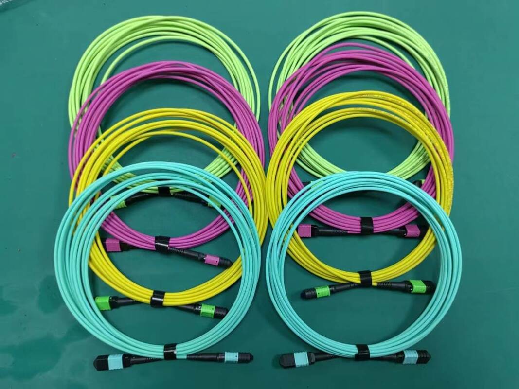 MPO MTP многожильный предварительно оконцованный оптоволоконный патч-корд для высокоплотных центров обработки данных